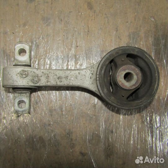 Опора двигателя верхняя honda Civic 5D 2006-2011