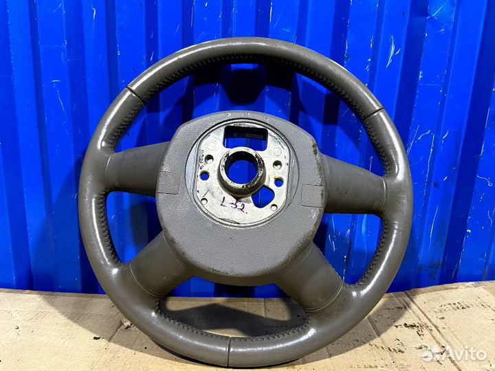 Руль Audi A8 D3 3.2 BPK 2006