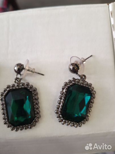 Серьги бижутерия