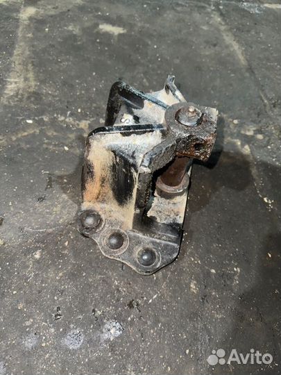 Кронштейн рессоры задний Foton S120 Aumark