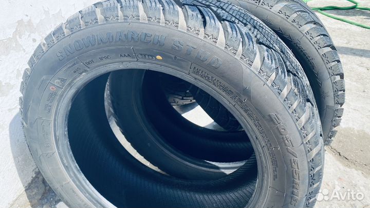 Powertrac Snow March Stud 205/55 R16 101T