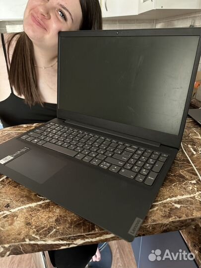 Ноутбук lenovo