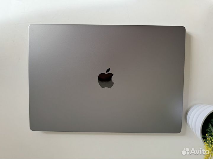 Macbook Pro 16 2021 M1 Pro