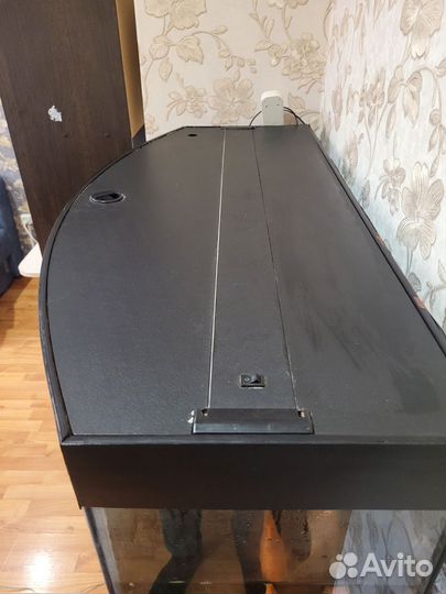 Аквариум с тумбой