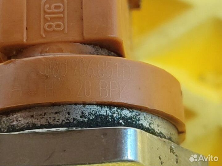 Датчик давления топлива Audi Q5 8R 2.0 CDN 2011