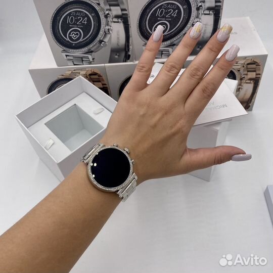 Смарт часы Michael Kors DW7M2 Серебро со стразами