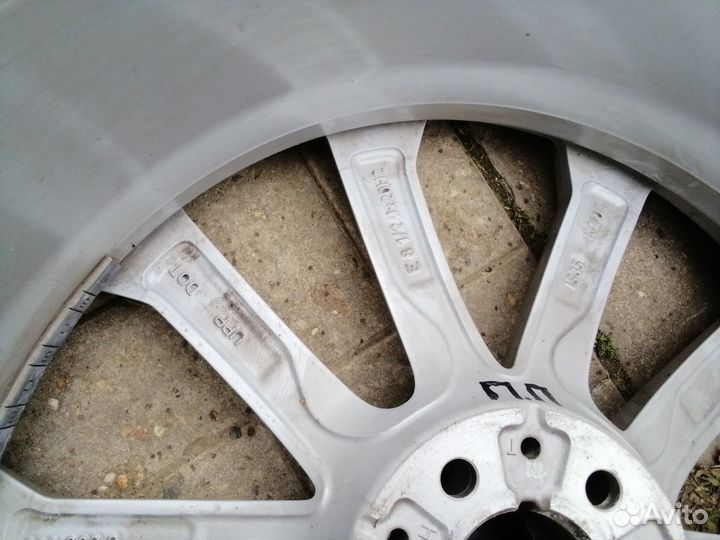 Колеса зима шипы R20 BMW X7 G07