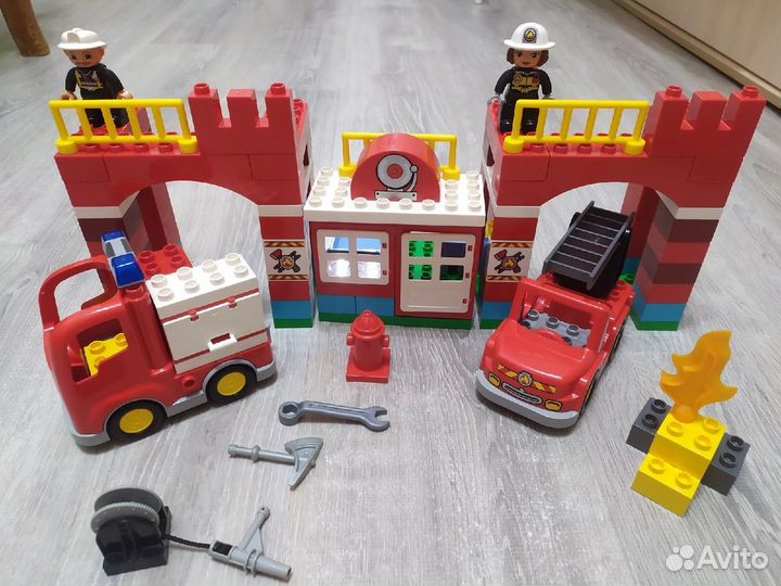 Лего дупло пожарные много наборов Пожарная станция