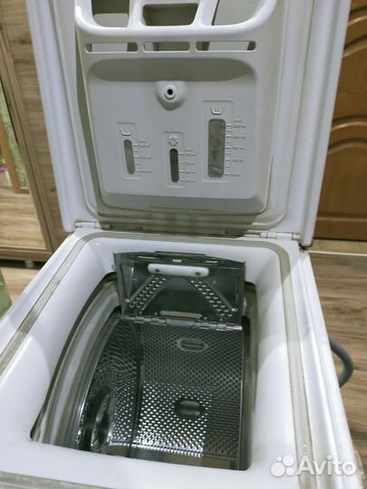 Стиральная машина с вертикальной загрузкой