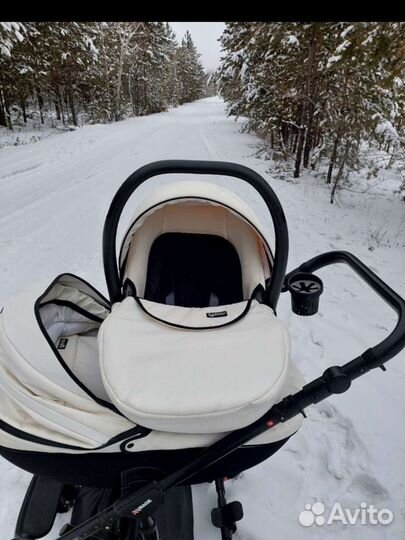 Коляска 3 в 1
