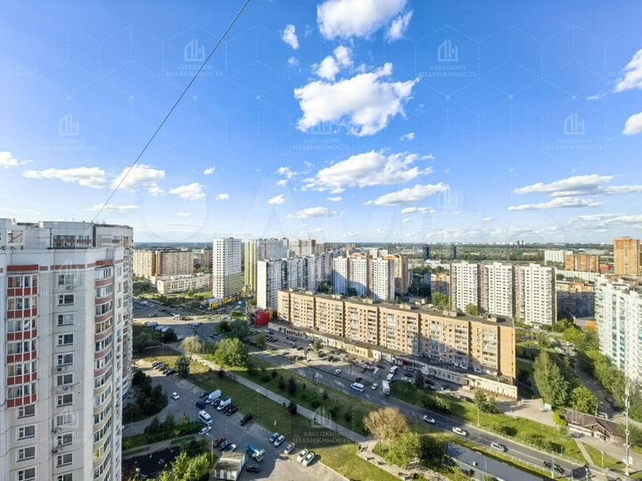 3-к. квартира, 77,1 м², 25/25 эт.