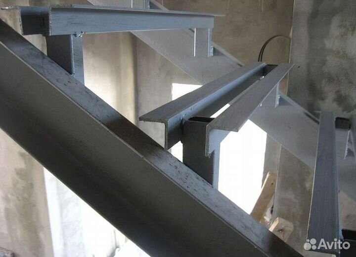 Современные лестницы в дом