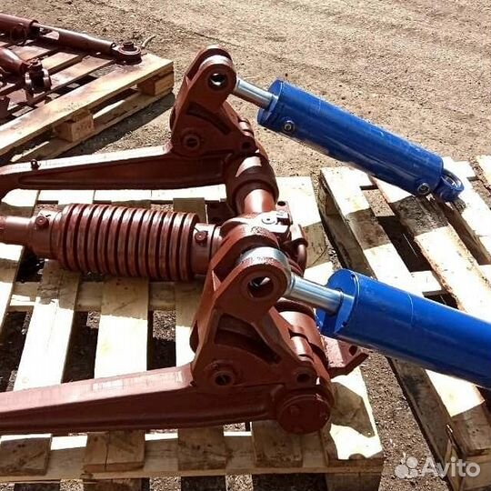 Механизм навески Кировец запчасти на навеску К700