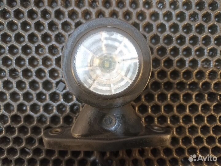 Фонарь габаритный Разные Автомобили