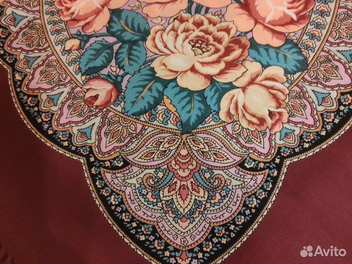 Павловопосадский платок 135/135 