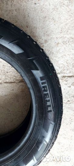 Pirelli Ice Zero 225/60 R17