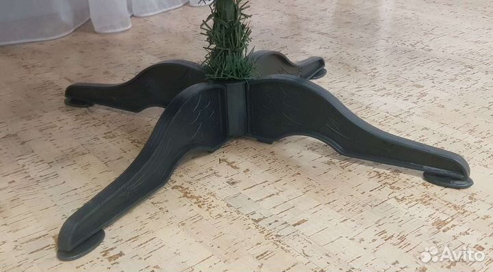 Елка искусственная