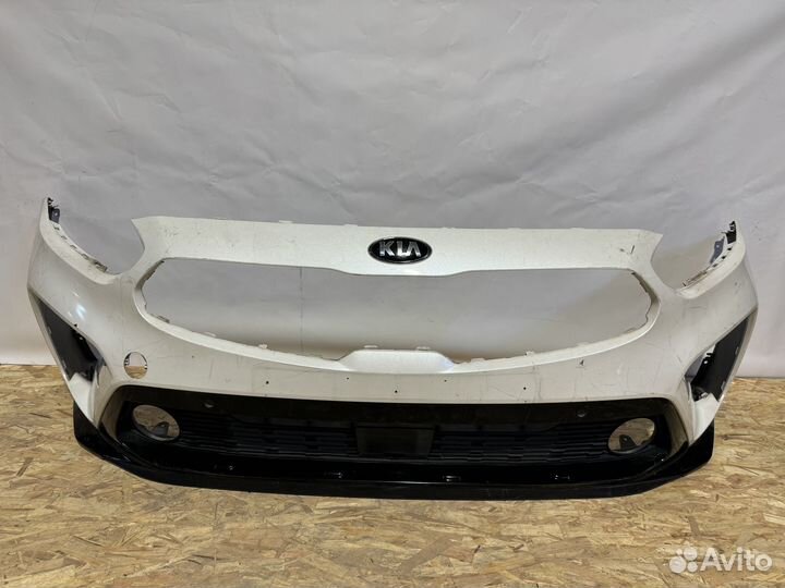 Бампер передний Kia Cerato