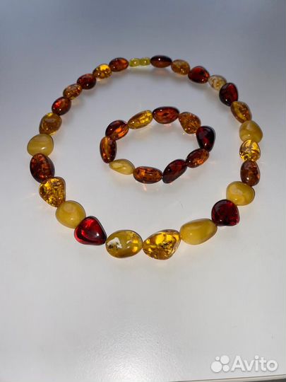 Потрясающие бусы и браслет из янтаря