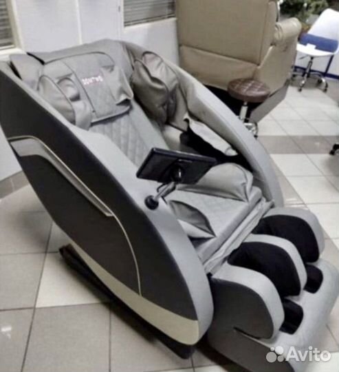 Массажное коесло новое