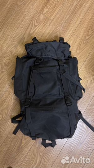Рюкзак тактический походный 70 литров (черный)