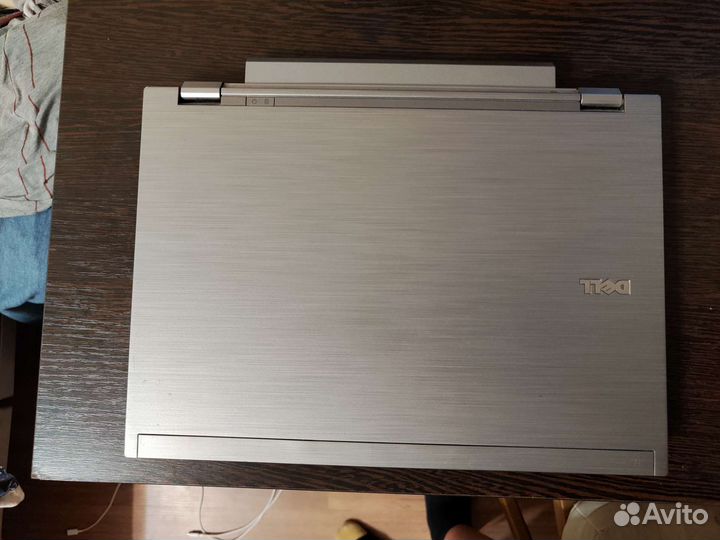 Ноутбук Dell Latitude
