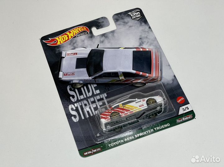 Toyota AE86 Sprinter Trueno (Hot Wheels Premium)