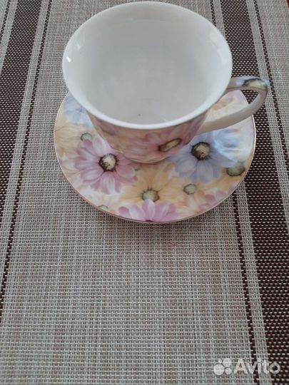 Фарфоровая чайная пара