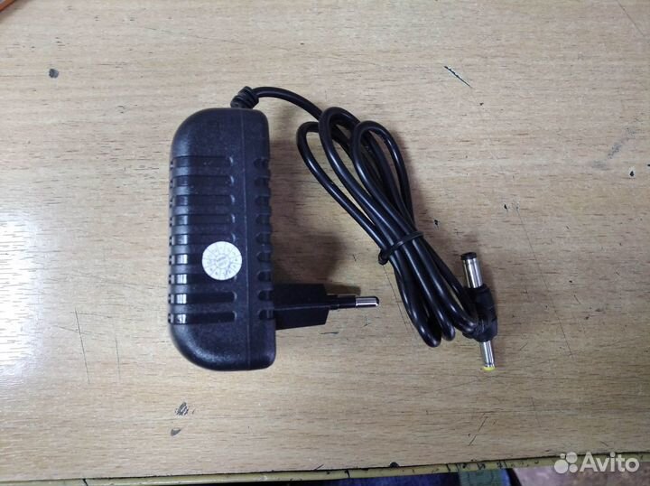 Блок питания 12V-2A