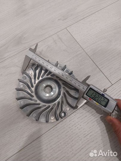 Щека шкив вариатора Stels 300 B