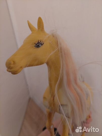 Лошадка игрушка