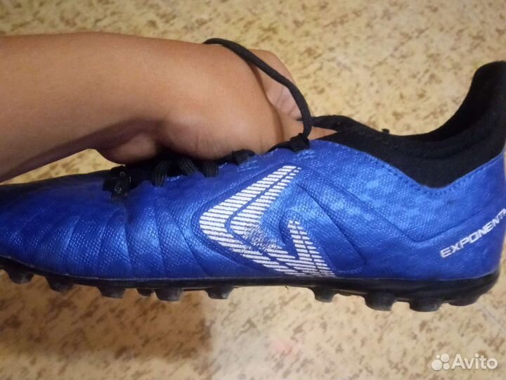 Детские футбольные бутсы 37 размер