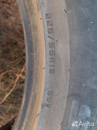 Sunfull Mont-Pro HP881 225/55 R19 99V