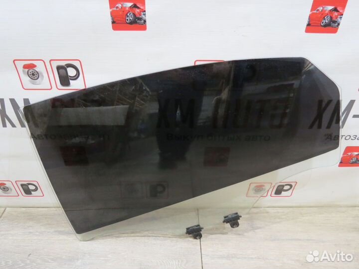 Стекло двери задней левой Hyundai Solaris 2