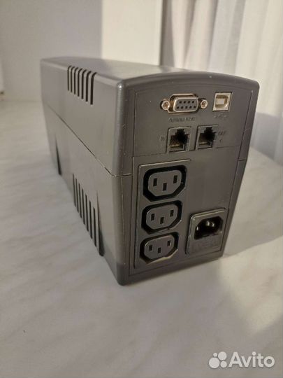 Источник бесперебойного питания