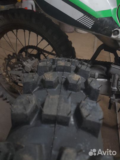 Покрышка на мотоцикл урал 19