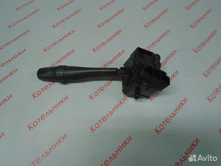 Nissan 25540-2F000 Переключатель фар