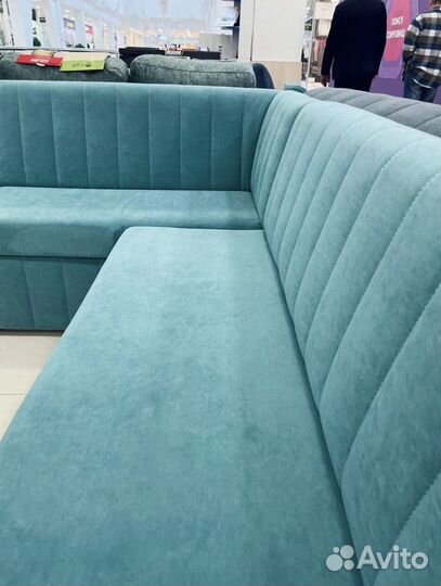 Модерн угловой диван