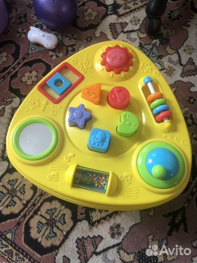 Развивающий столик