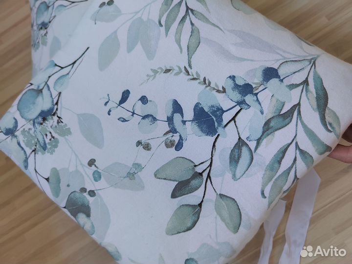 Бортики в кроватку