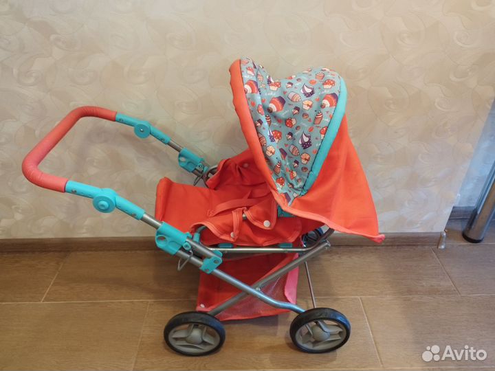 Коляска для кукол