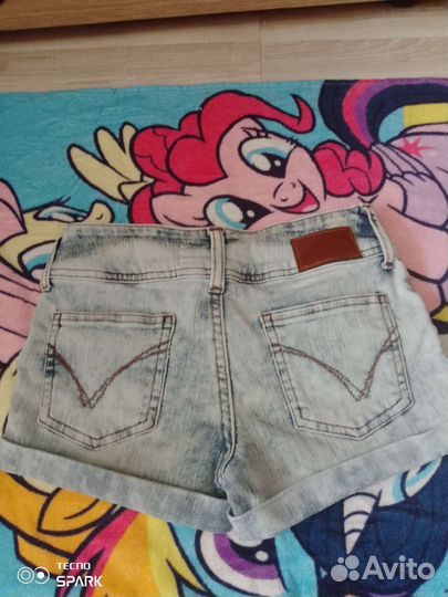 Джинсовые шорты
