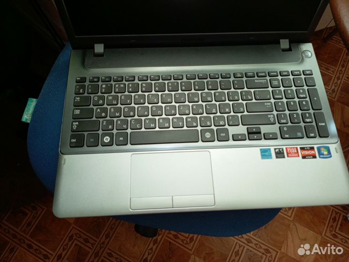 Ноутбук Samsung NP355V5C