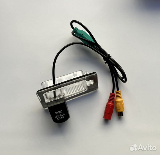 Камера заднего вида для Hyundai Solaris