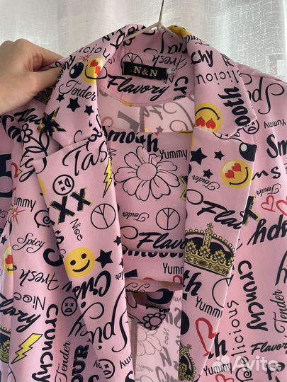 Костюм женский