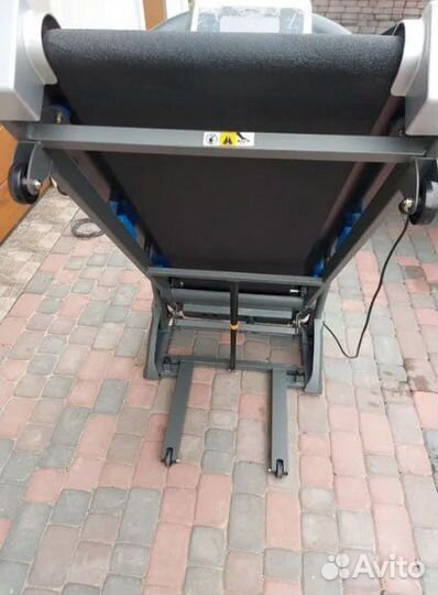 Беговая дорожка Housefit нт 9166E