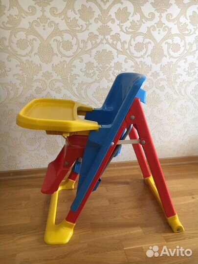 Стульчик для кормления и творчества