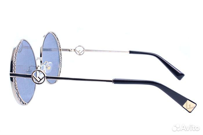 Солнцезащитные очки Fendi Silver