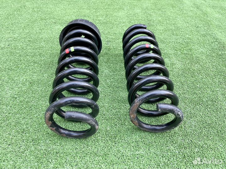 Пружина заднего амортизатора Mercedes W212 C218