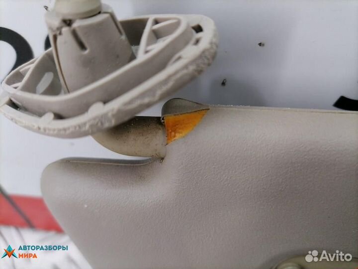 Козырек солнцезащитный Opel Corsa B 2000 90431391